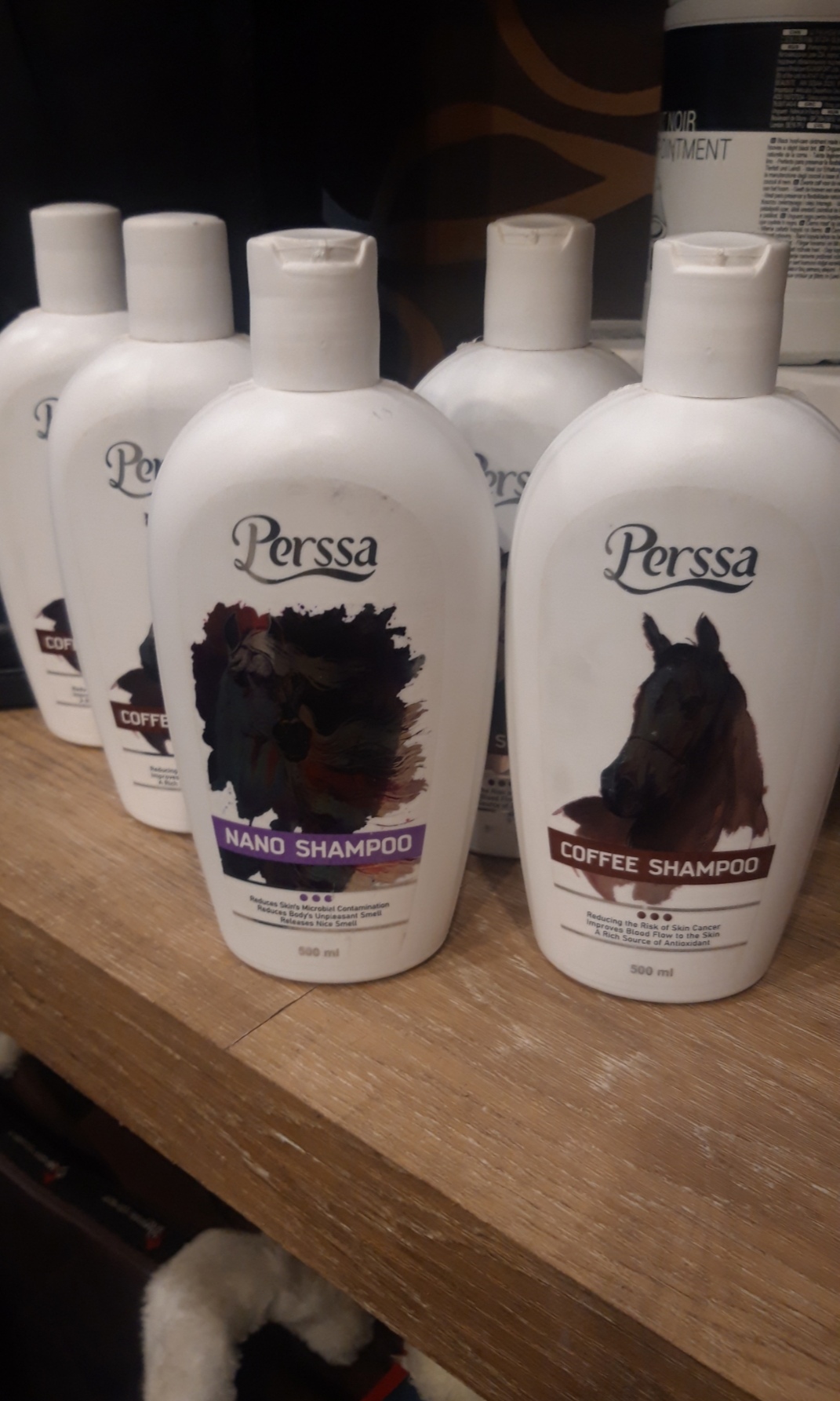 شامپو اسب پرسا